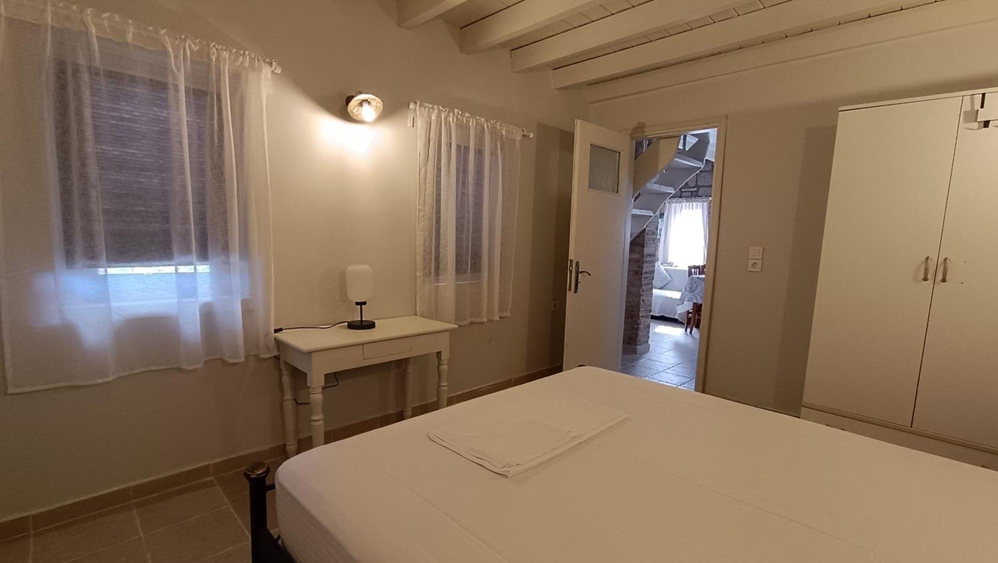 Lesvos Tower House Komninos Sigrion Экстерьер фото