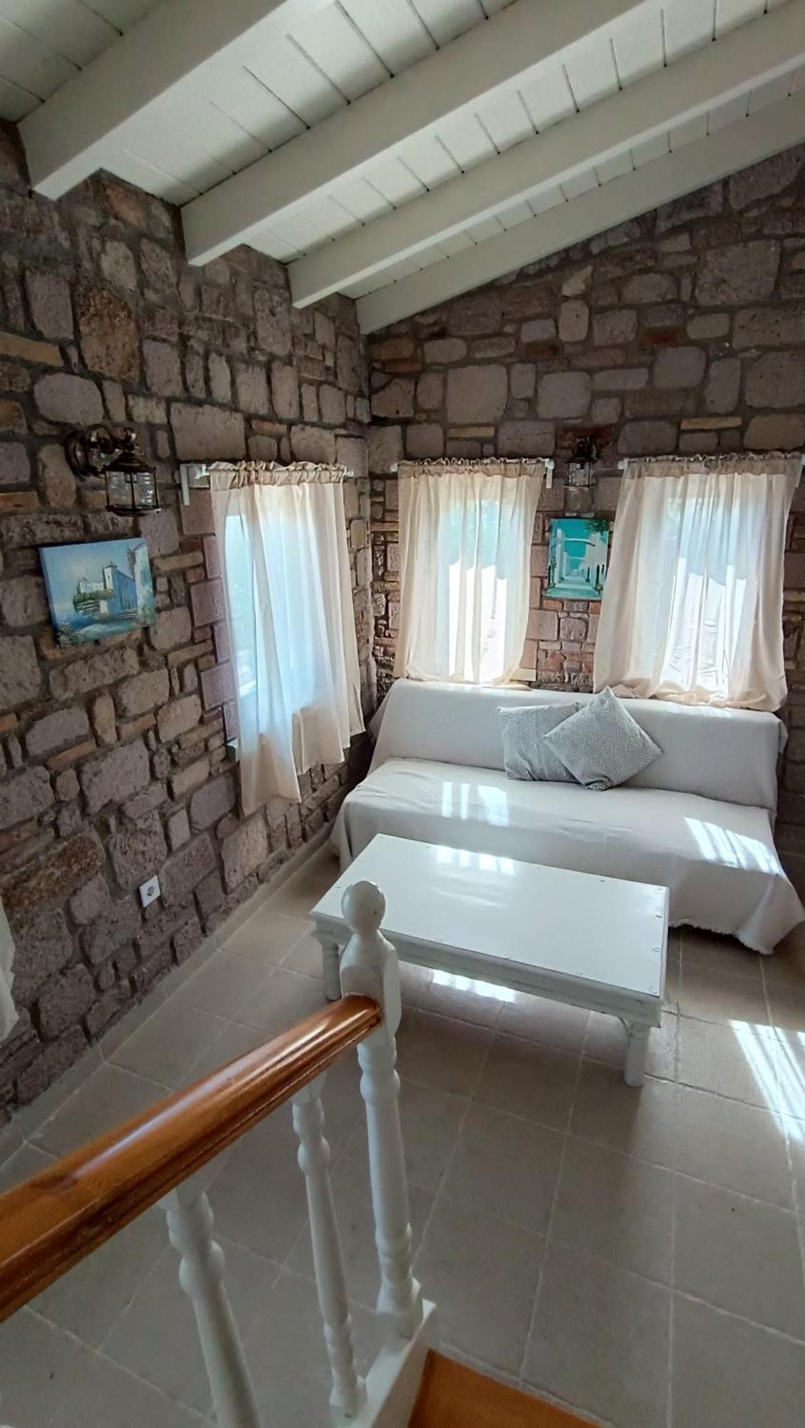 Lesvos Tower House Komninos Sigrion Экстерьер фото
