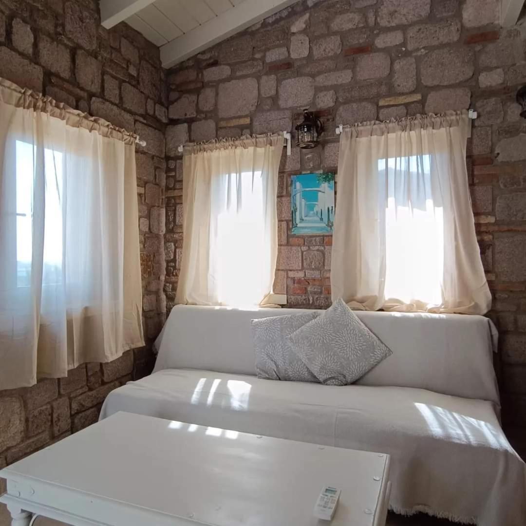 Lesvos Tower House Komninos Sigrion Экстерьер фото