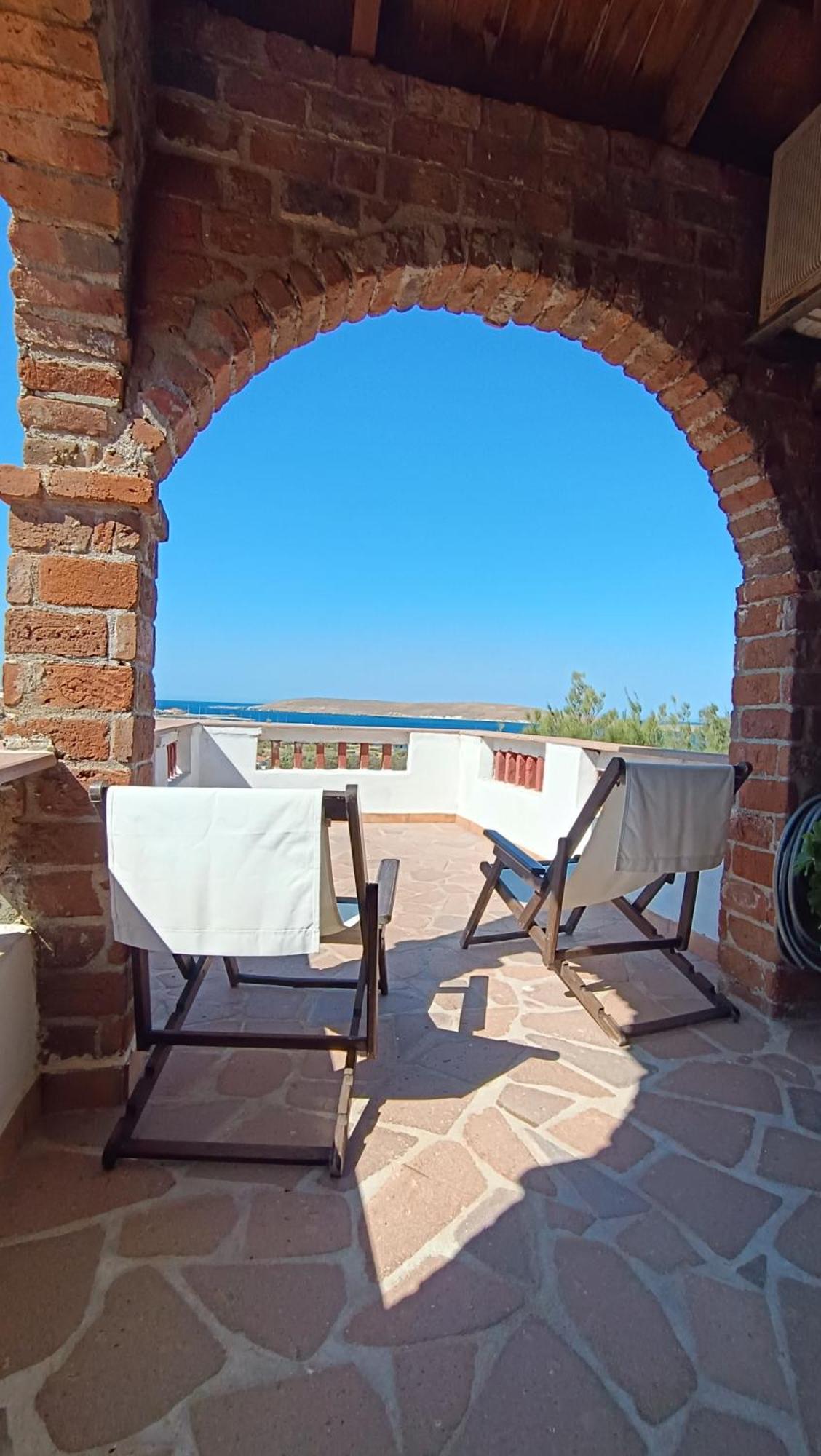 Lesvos Tower House Komninos Sigrion Экстерьер фото
