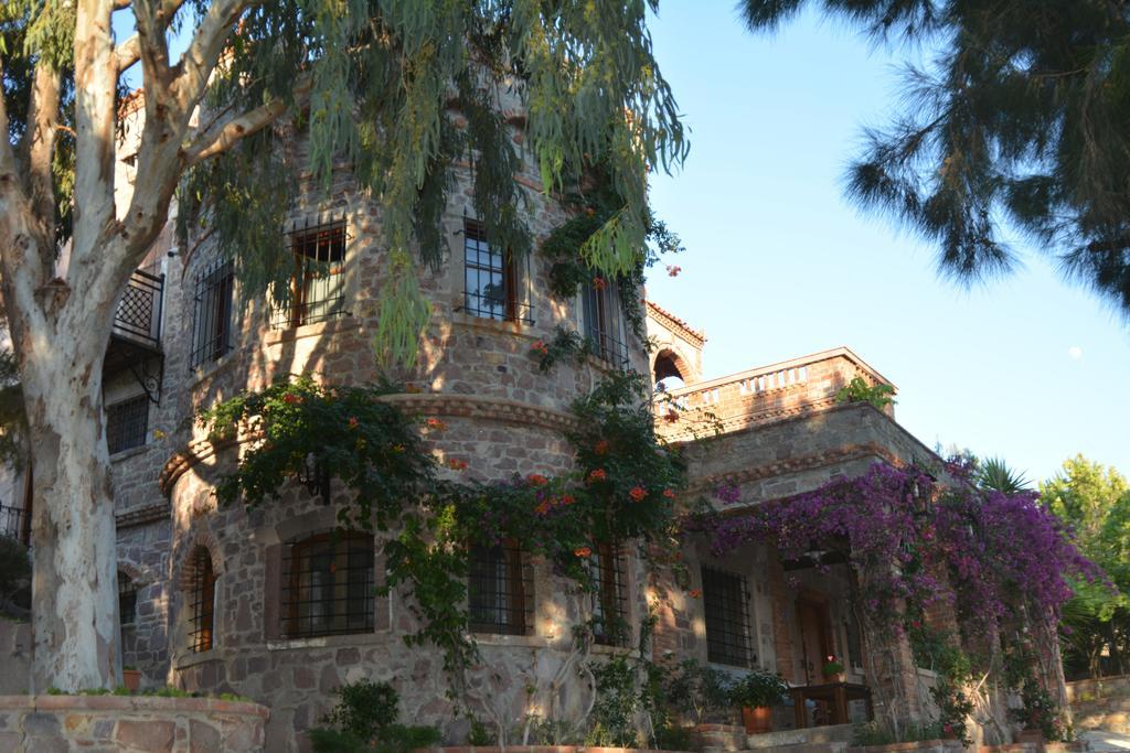 Lesvos Tower House Komninos Sigrion Экстерьер фото